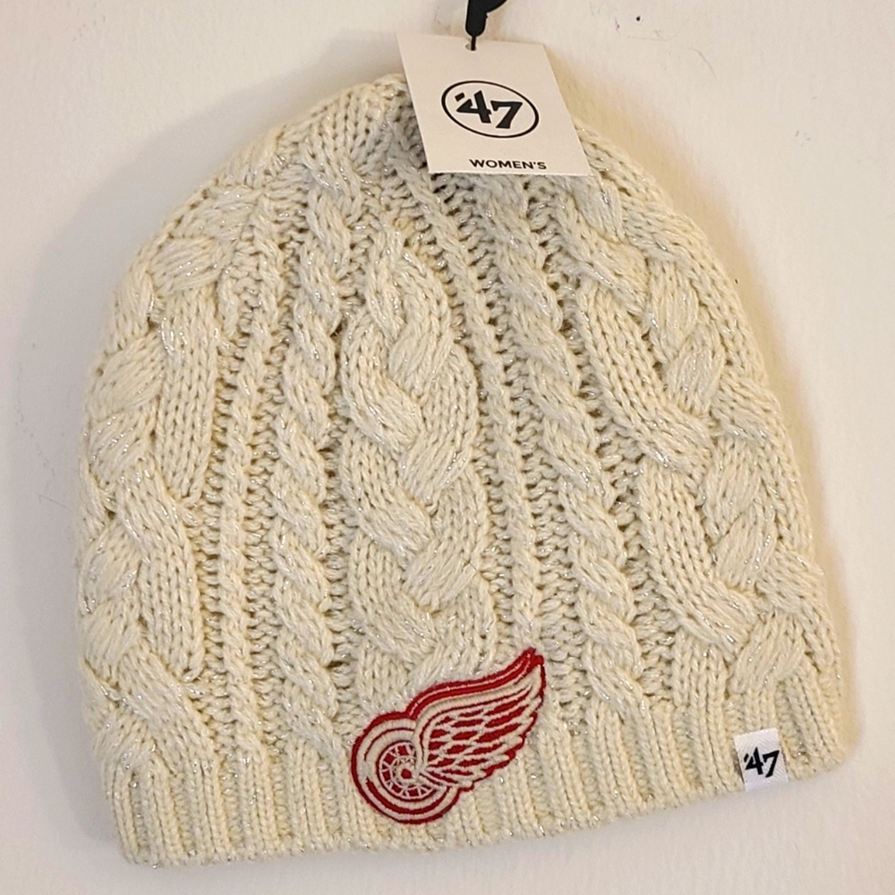 NWT Detroit Red Wings Hat